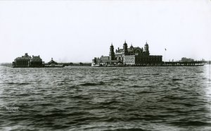 埃利斯岛，纽约港，1903年