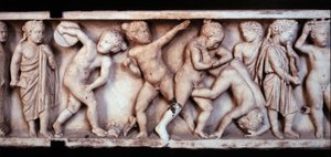 Gallo Roman art (galloromain): marble frieze from a sarcophagus depicting children playing. Paris, Louvre Museum 作者 加洛·罗马加洛·罗马