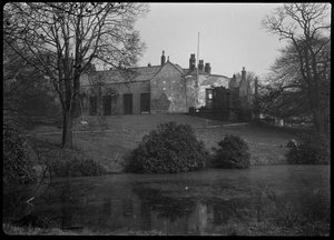 Barlow Hall, Barlow Hall Road, Chorlton Cum Hardy, Manchester, 1942。