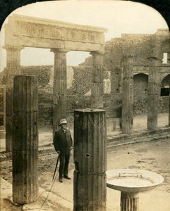 三角论坛，意大利庞贝城遗址，c1909。