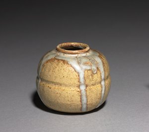 小锅，约1900年 作者 乔治·洪切尔