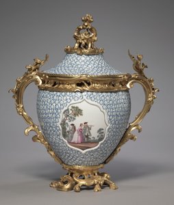 有盖花瓶，德国迈森瓷器厂生产，1749年 作者 德国学校