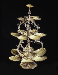 1633-44汉堡DT Moye（银镀金）浮雕餐桌中心件 作者 德国学校