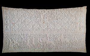 讲台套（平纹亚麻上的亚麻刺绣） 作者 德国学校
