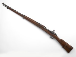 毛瑟 M1896 7.92 毫米螺栓动作步枪 1896 年路易斯博萨将军使用 作者 German School
