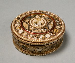 圆形鼻烟盒，约1800-30年 作者 德国学校