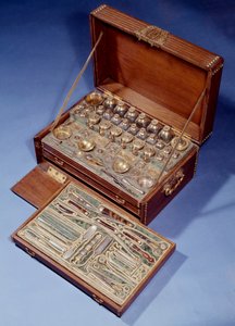 旅行外科和药房套件。 1640. 奥格斯堡。 装饰艺术，巴黎。 作者 德国学校