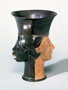 阁楼Janiform Kantharos杯，公元前470年（陶瓷） 作者 希腊文