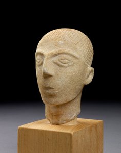 基克拉迪人的头像，Amorgos，公元前2000年（大理石）