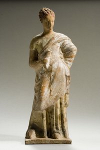 一个女人的小雕像，希腊化时期，公元前3世纪（兵马俑）