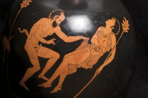 一个红色人物蹲坐的lekythos（兵马俑）细节（另见 325673） 作者 希腊学派