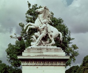 两个&39;Marly Horses&39;中的一个，1739-45（大理石）