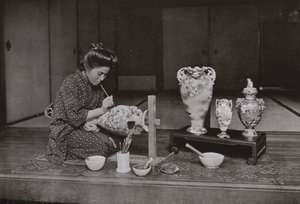 A Pottery Painter (b/w photo) 作者 赫伯特·庞廷