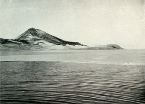 小屋点和观察山，c19101913，1913年 作者 赫伯特·庞廷