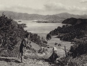 20世纪20年代的日本。河口湖（黑白照片 作者 赫伯特·庞廷