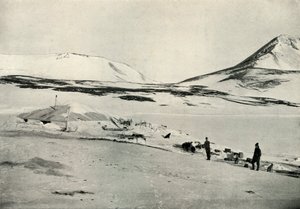 1913年11月4日在Discovery Hut的Meares和Demetri。 作者 赫伯特·庞廷