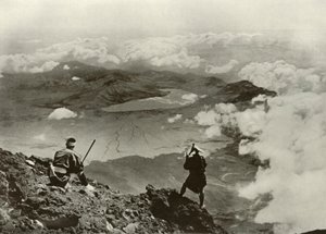 云层之上两英里，1910年。 作者 赫伯特·庞廷