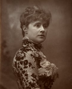 爱丽丝·林加德（Alice Lingard），英国女演员和歌手，1884年