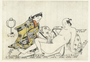地毯上的年轻女子和裸体男子