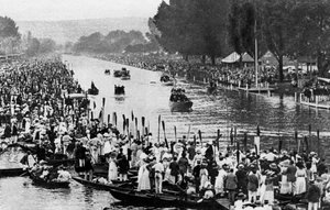 1912年7月6日，牛津郡，亨利·赛加（Henley Regatta）