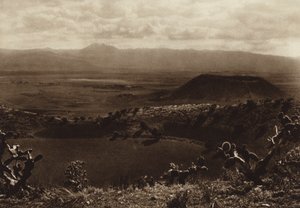 墨西哥：拉火山口，墨西哥首都周围的死火山（黑白照片） 作者 雨果·布雷默