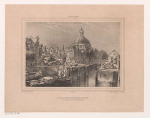 看看 Stromarkt、het Singel 和 de Lutherse kerk 路德教会。 在运河上拍摄的景观（称为 Singel）（对象上的标题） 阿姆斯特丹八景纪念品，由 H. van Hove Bz 从大自然中绘制和版画。 （系列标题）