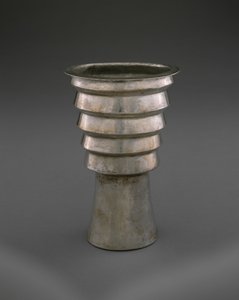 阶梯烧杯（aquilla），后地平线，1470-1532（银色）