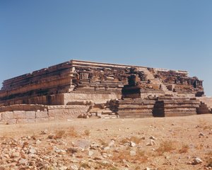 Mahanavami Dibba 作者 印度学校