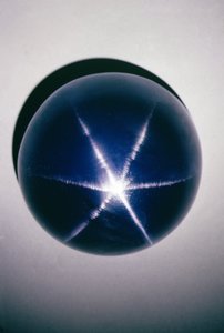 亚洲之星（蓝宝石） 作者 印度学校