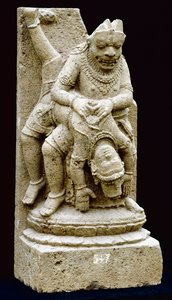Vishnu as Narasimha（安山岩）