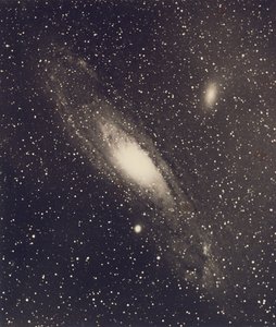 星云，31m。 rom科 作者 艾萨克·罗伯茨（Isaac Roberts）