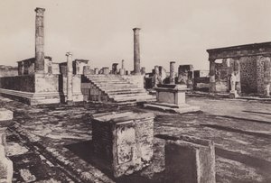 Tempio Di Apollo，阿波罗神庙（黑白照片） 作者 意大利摄影师