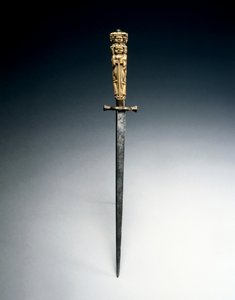 握力的细高跟鞋，塑造成慈善，正义和希望的模样，约1650年（钢，黄铜和象牙） 作者 意大利学校