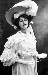 多拉·巴顿（Dora Barton）1884-1966，英国女演员，1900年代。