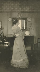 摄像工作：C.夫人的肖像，1907年。