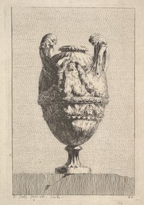 花瓶，公海妖，拿着花环，出自：花瓶，1746年。