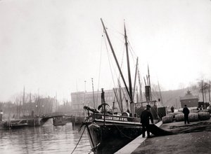 鹿特丹运河船，1898年。 作者 詹姆斯·巴特金