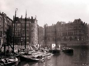 鹿特丹运河船，1898年。