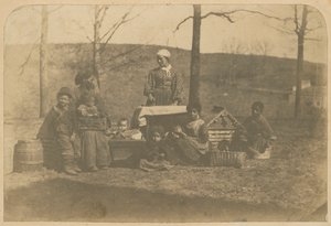 1861年12月2日至1862年3月10日，亚历山大附近被奴役的妇女和她们的孩子的相簿印刷品...。 作者 詹姆斯·E·拉金