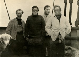 南方党在 "尼姆罗德 "号上》，1909年 作者 詹姆斯·默里