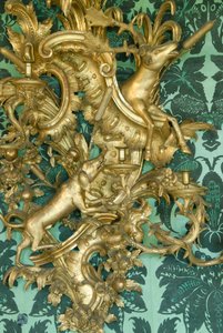 Girandole，来自画廊套房