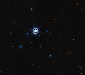 天王星（NIRCam 罗盘图像） 未注明 作者 詹姆斯韦伯太空望远镜 (NASA)