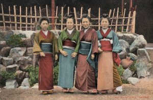 日本茶馆女孩 作者 日本摄影师