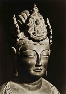 来自奈良早期的Yumechigai Kannon，日本奈良，法隆寺，1950年 作者 日本摄影师