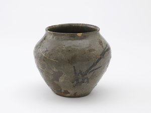 芦苇，佐贺县，桃山时代，16世纪末17世纪初的罐子（在长石釉下用铁色素制成的粗陶器）