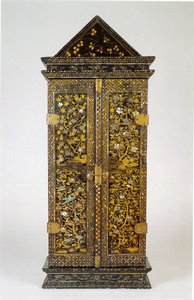 Namban基督教便携式神社，旨在容纳一个宗教雕像，桃山时代 作者 日本学校