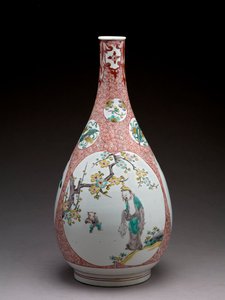 梨形瓶花瓶、伊万里烧 作者 日本学校