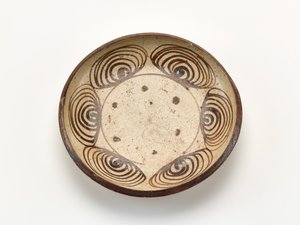 “马眼”设计餐盘，1800年至1830年 作者 日本学校