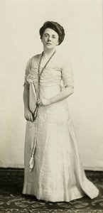 比尔自画像，1902年 作者 杰西·塔伯·比尔斯（Jessie Tarbox Beals）