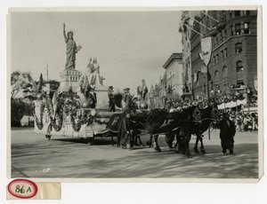 历史巡游花车第53号：自由女神像